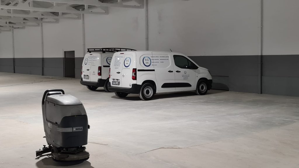 servicio de limpieza naves industriales